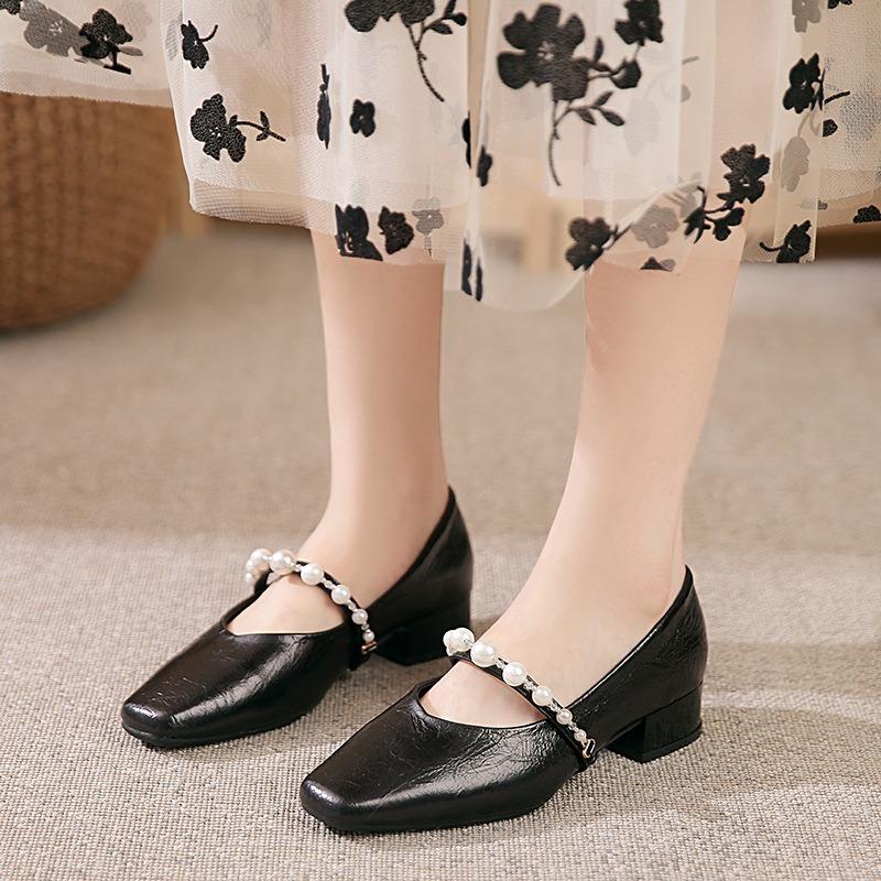 Spring New Simple Fashion Square Head Pearl Word with Shallow Mouth Single Shoes Versatile Fashion Mary Jane Shoes Women