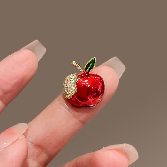 Brooch Pin for Women, Fruit Shape Lapel Pin with Rhinestones Bright Red Glaze And Emerald Leaves, Multi-Purpose Pin for Christmas Gifts Daily Wear