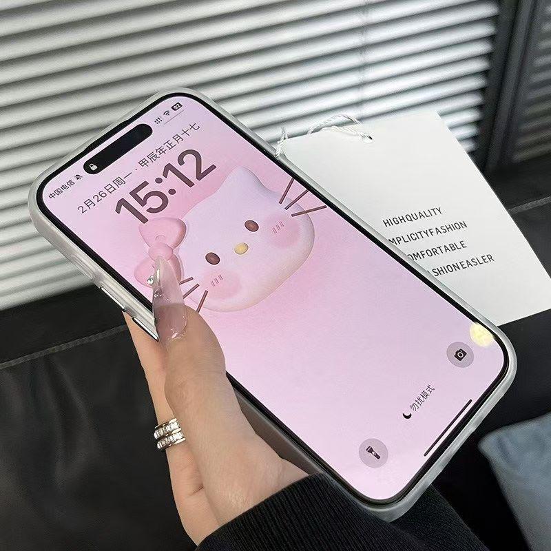 Paars Ginkgo Blad Design Zilveren Shell Telefoonhoesje voor Apple 17/16/15 Pro, 14 Pro Max, en 13.