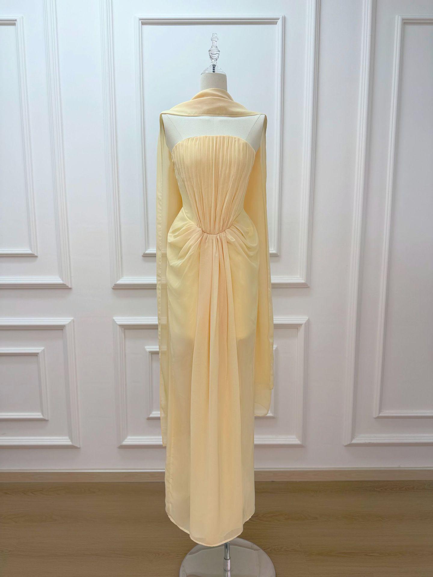 

Elegant Sleeveless Chiffon Shawl Dress 2026: Cross-Border Ruched Bodycon Bandeau Formal Long Dress Medium жёлтый
