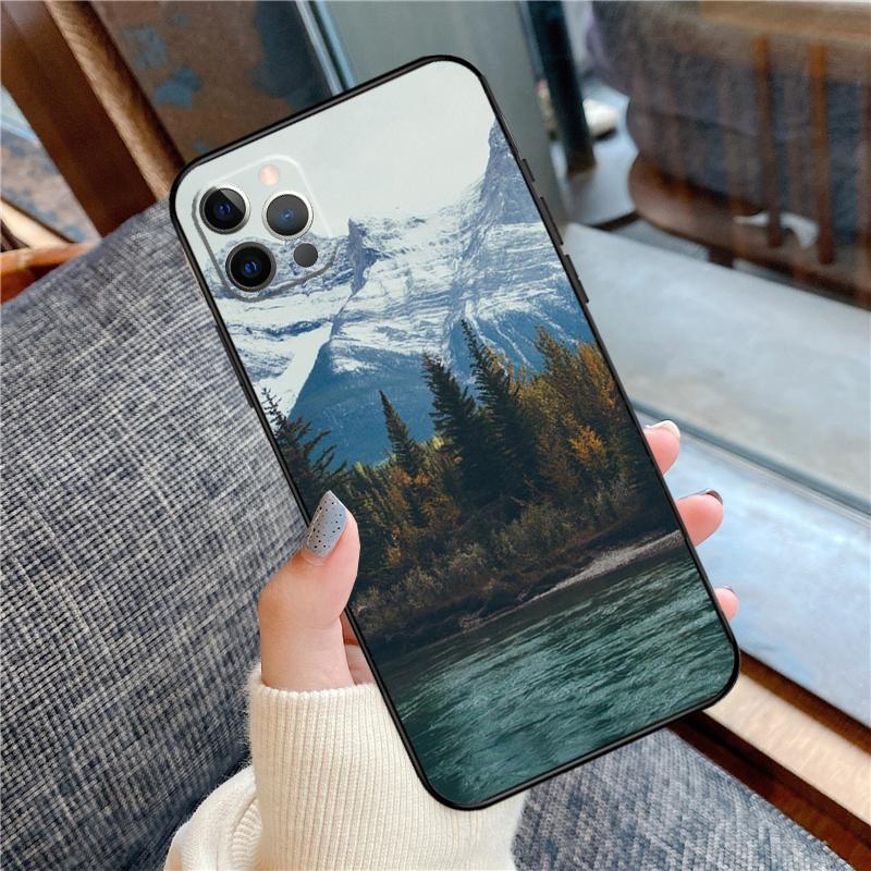 Mountain Phone Case For iPhone 16 14 13 12 11 15 Pro Max 12 13 mini XR 15 16 Plus 16e Cover Shell