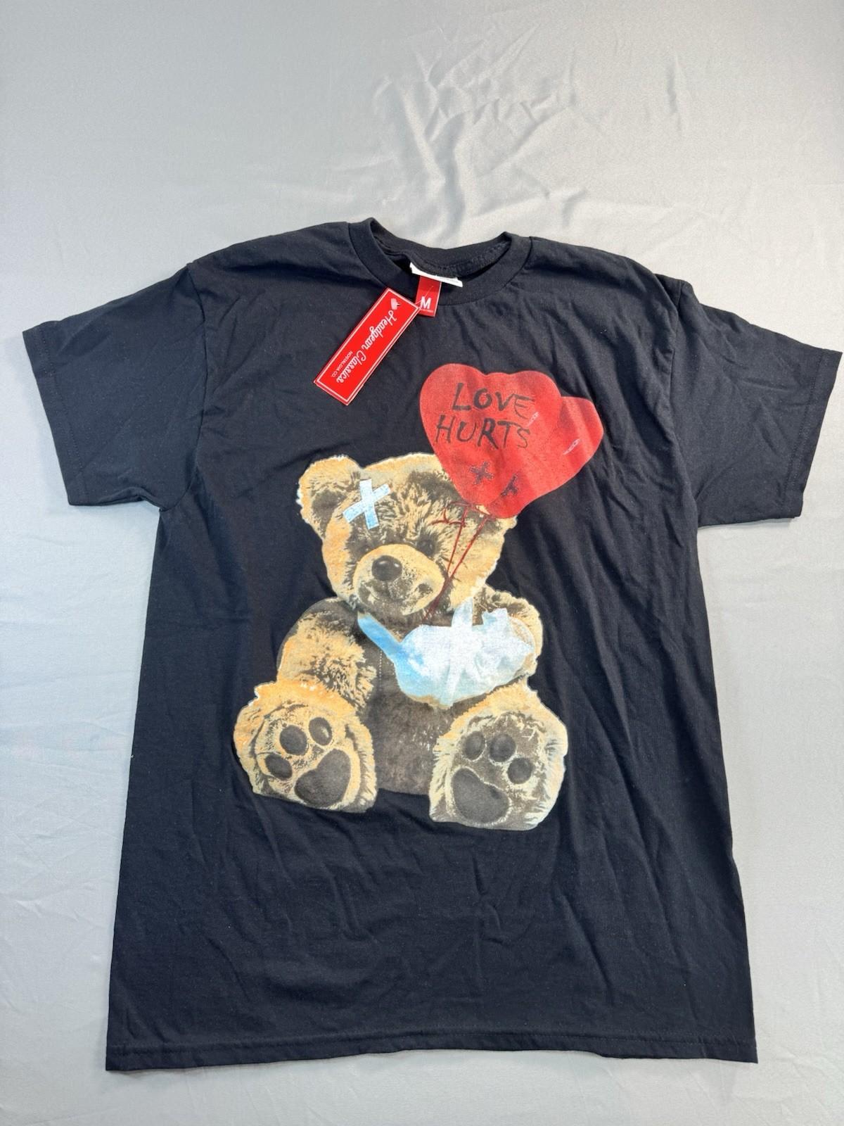 Headgear Classics Love Hurts T-Shirt Bear & Heart Graphic Print Black Sz Medium Unisex T-Shirt XL