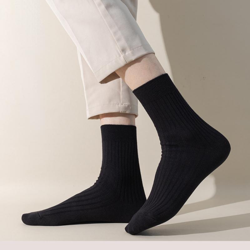 Men's and Women's Pure Cotton Socks Solid Color Medium Tube Socks Autumn and Winter