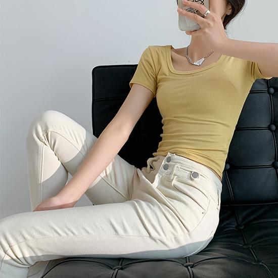 Kurzärmlige Oberbekleidung mit U-Ausschnitt und Basis-Frühlingsoutfit, Übergroßes Oberteil in koreanischer Version, Schlankheits-T-Shirt für den Sommer für Damen