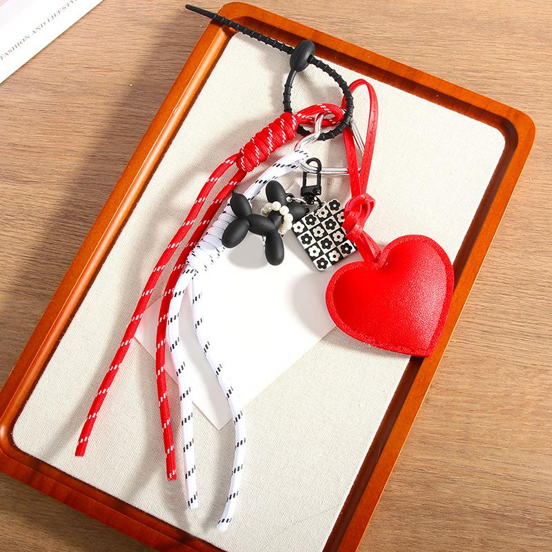 Bag Charm Luxury Charm Tassel Love Pendant Handmade Creative Pupy Cute Pendant Bag Accessories