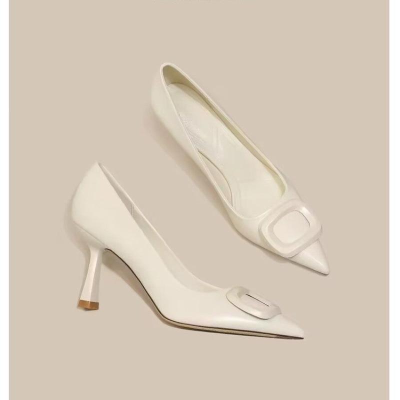 

Commuter black square buckle work shoes, light mouth single shoes, new models are not tired, pointed toes, thin heels, high heels, feet, women 40