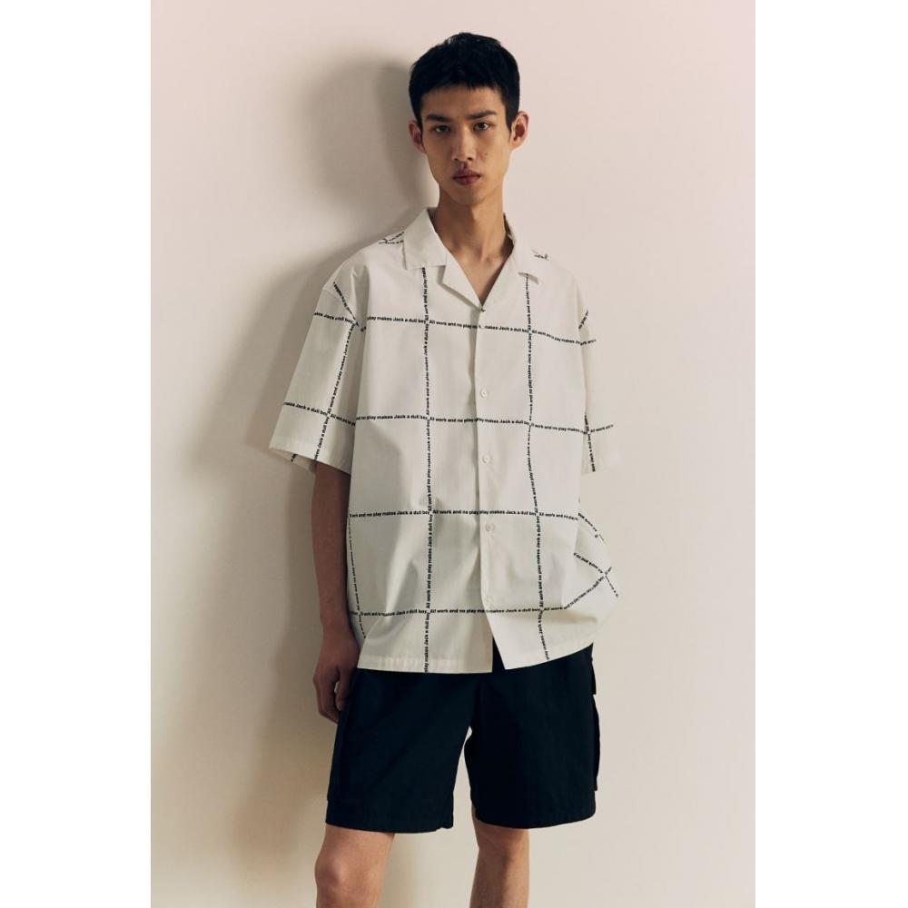 

HM Свободная походная рубашка с принтом, белая с рисунком