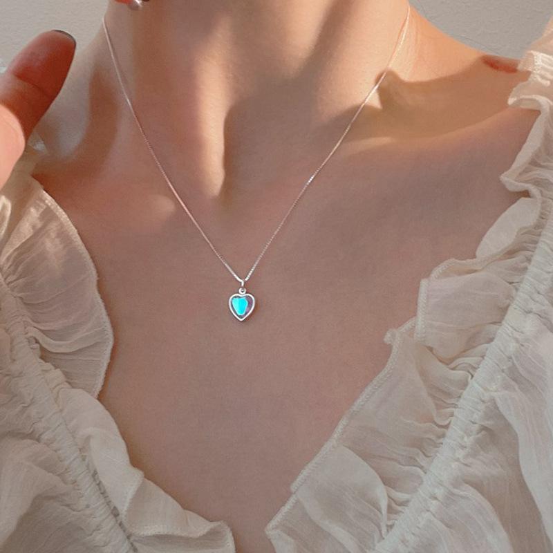 Heart Moonstone Necklace For Women Silver Color Gradient Gemstones Pendant Necklace Bead Chain Necklace Fashion Jewerly Gift