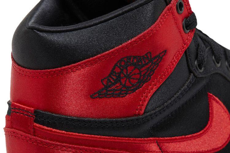 Women's Sneakers Jordan 1 Retro High OG Satin Bred (Women's) Black/University Red/White