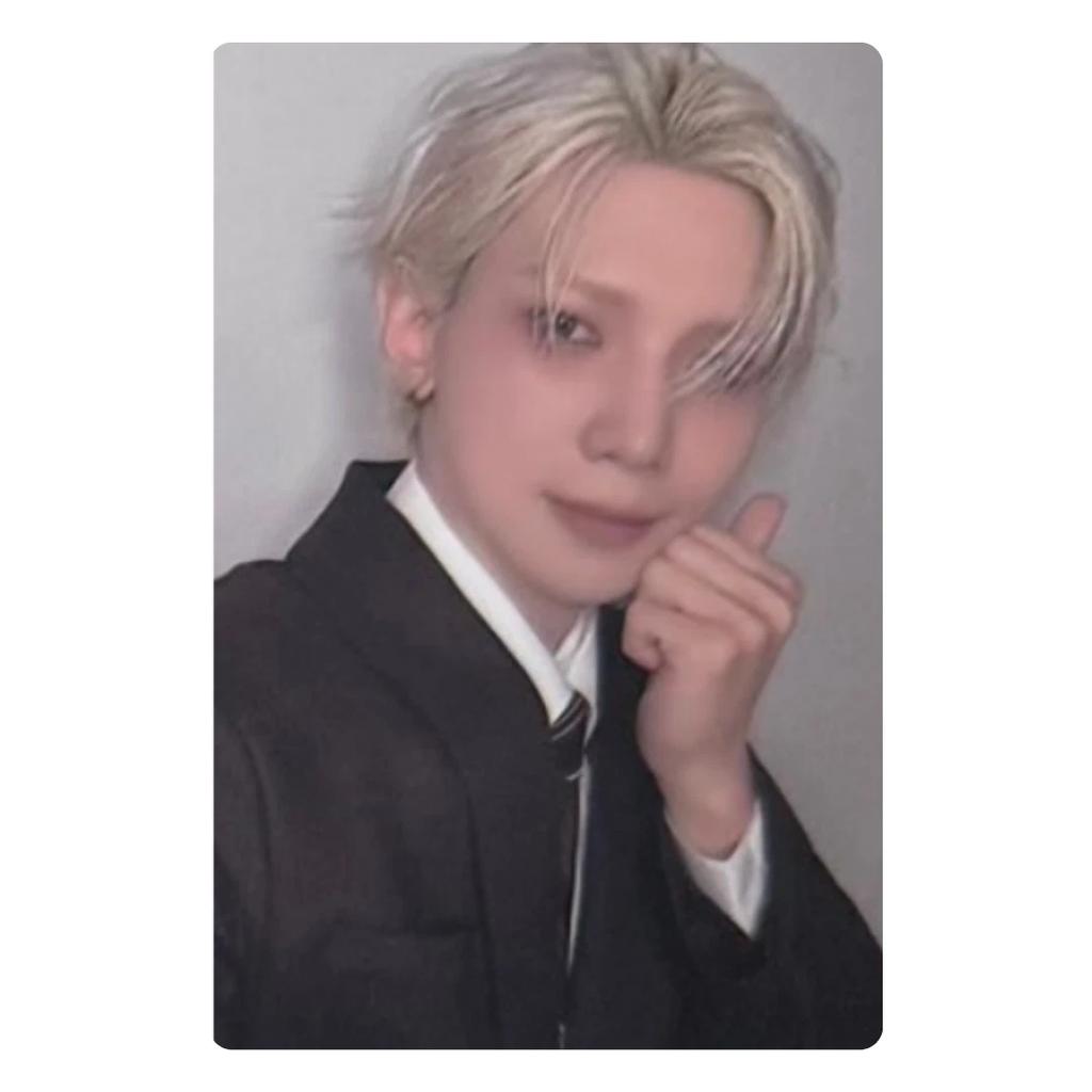 PRZEDSPRZEDAŻ 13. MINI ALBUMU ATEEZ GOLDEN HOUR : Część 4 KARTKA ZE ZDJĘCIEM POCA JAPAN POB OFICJALNA