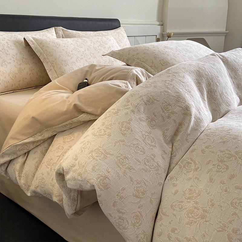 *Class A Jacquard Cotton 4-Piece Thick Flannel Wave Bedding Set, 1.8m*