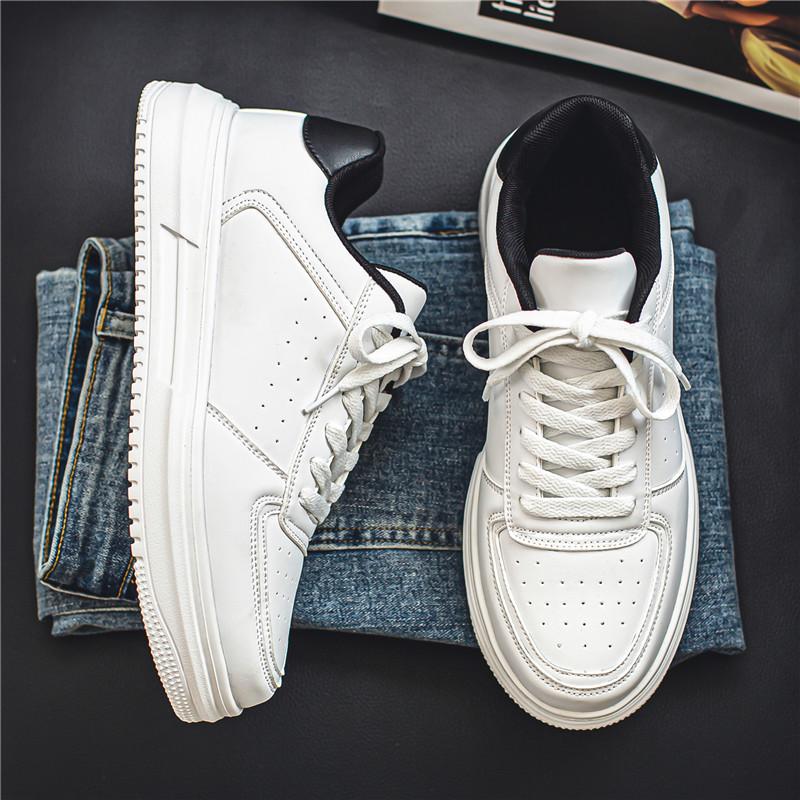 Men 's Casual Four Seasons Fashion Skateboarding Students Comfortable Sneakers Boys Trending Soft Sole Breathable Shoes