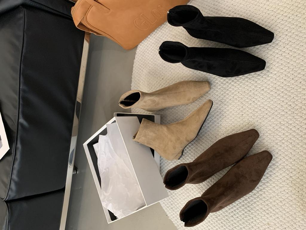 2025 autumn and winter new simple matte suede flat socks boots flat heel thin boots temperament pointed short boots women