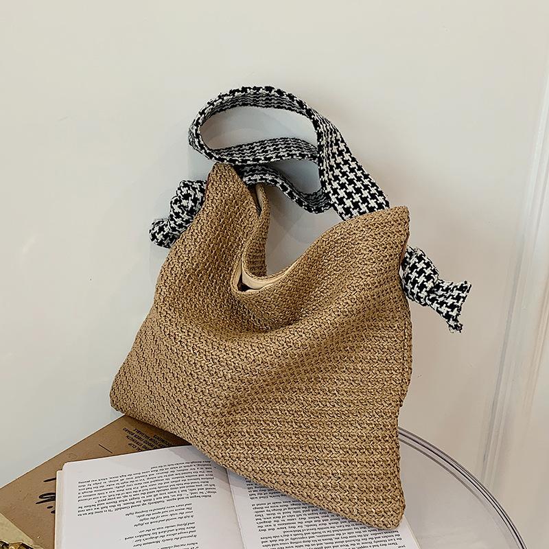 

Плетеная сумка женская 2026 лето новая простая широкие плечевые ремни приморский пляжный отдых соломенная плетеная сумка через плечо под мышку женская коричневый