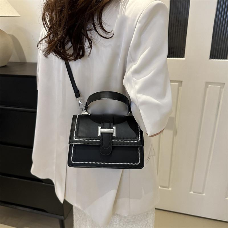 Black White Khaki Blue Brown Korean Style Fashion Handbag 2024 Spring Small Square Bag