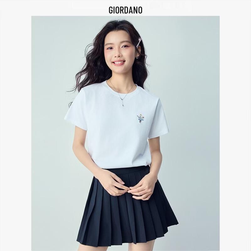 Giordano Women s Floral Embroidered Cotton T-Shirt L