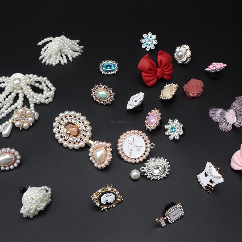 1 Pcs Luxury Casual Shoes Charms Laces Buckle Sneakers Shoelaces Clips Decoration Rhinestones Pearl Gem Flower Shoes Accessories