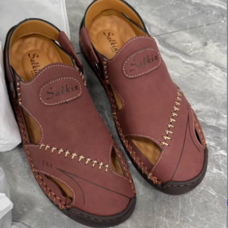 New Handmade Summer Sandals Men Breathable Leather Shoes Man Outdoor Men Sandals Antiskid Beach Sandals Hollow Shoes Fashion