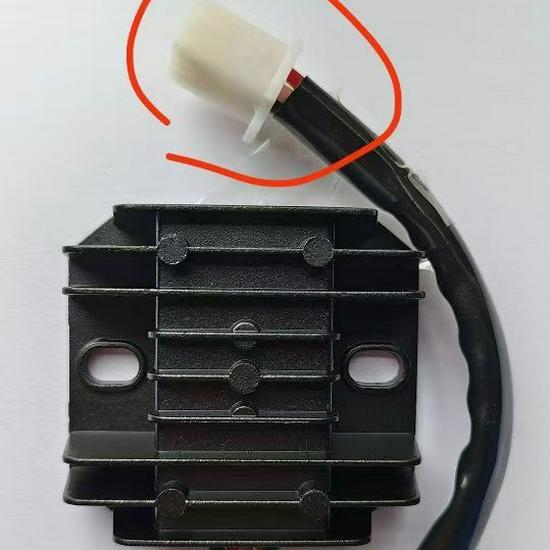 125cc Scooter Motorcycle Voltage Regulator Rectifier CG125/FXD125 5-Wire Plug GY6125 Charger