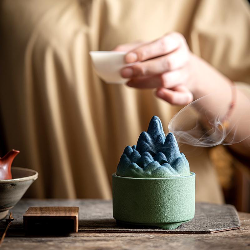 Ceramic Incense Burner Indoor Aromatherapy Burner Coil Incense Burner Creative Ornament
