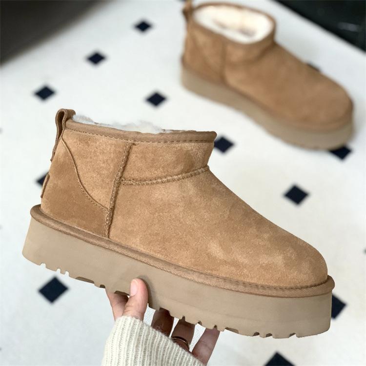 Thick-soled snow boots Sangpo Village 2025 new winter fur integrated short tube heightening thickened warm cotton shoes outer wear
