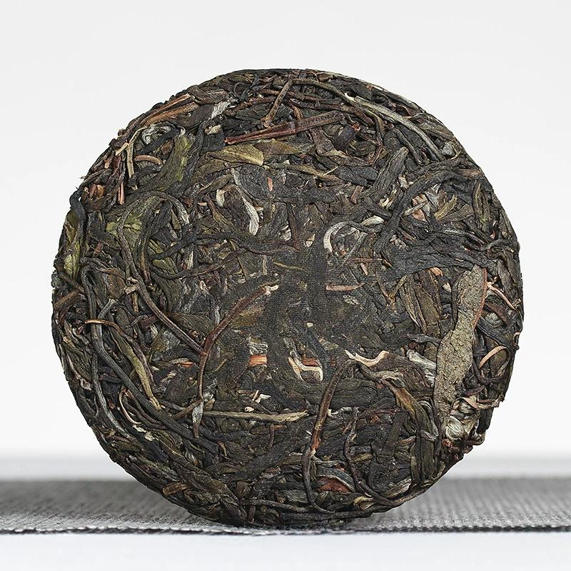 Premium Yunnan Pu'er Tea Ancient Tree Xiaosheng Tea Cake 100g