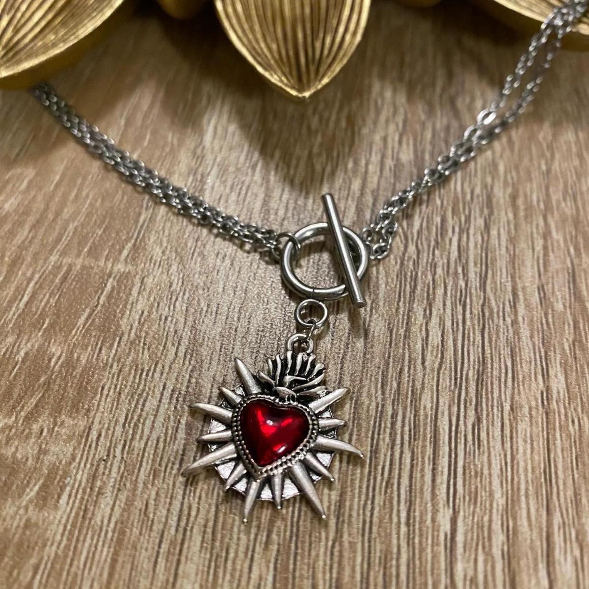

Gothic Punk Spiny Flame Red Sacred Heart Pendant Double-chain OT Buckle Necklace Necklace for Women Stainless Steel Jewelry Gift червоний