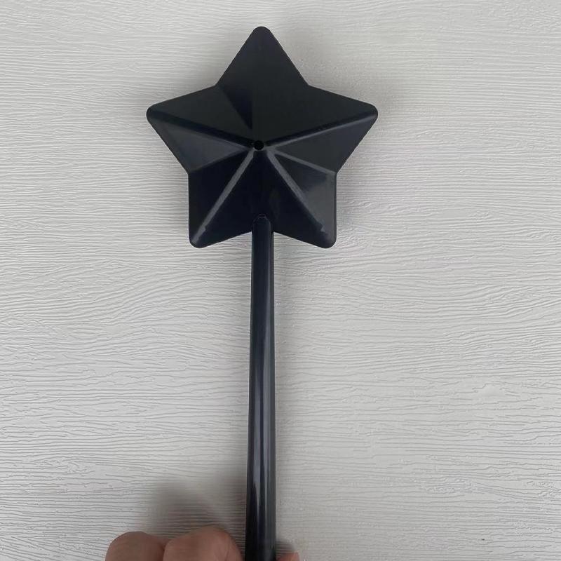 Star Salt Shakers Creative Long Hand Plastics Salt Pepper Magic Wands Seasoning Container Household