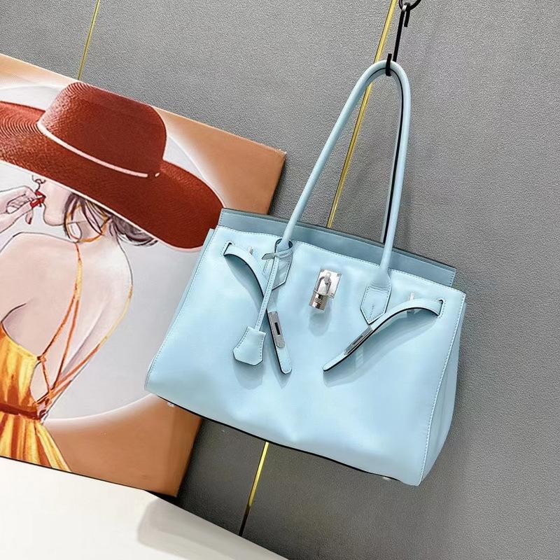 

24 новых подлинных кожаных женских сумок верхний слой Swift кожа повседневная улучшенная имитация платиновой сумки одно плечо подмышка сумка + кросс-бордер 35x18x28cm светло-синий