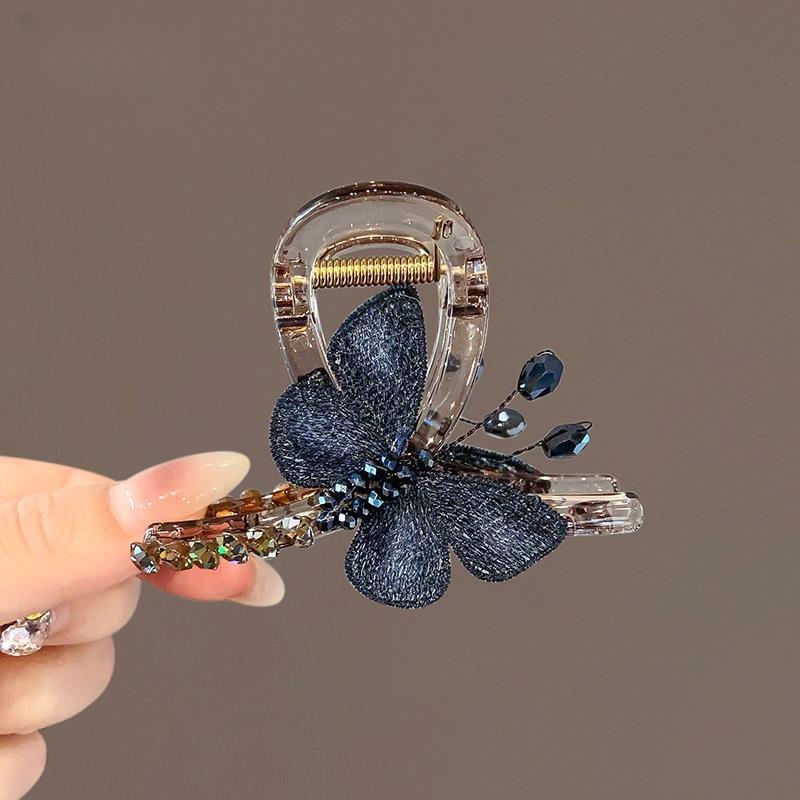 1PC Temperament Retro Style Embroidery Butterfly Scratch Clip Female Medium Back of Head Half Tie Hair Shark Clip Hair Accessori