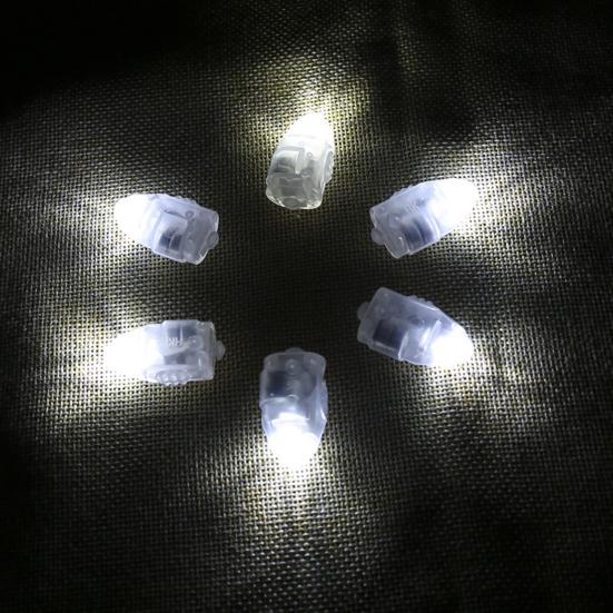 50 Stück LED Ballonlicht mit Schalter Farbwechsel Batteriebetrieben Helle Laterne Docht Party Mini-Lampe für Zuhause