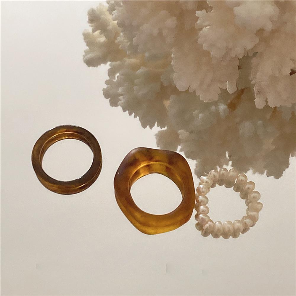 

Fashion Jewelry Elegant Women Cool Trendy Finger Ring Set Resin Geometric Pearl Rings бежевый
