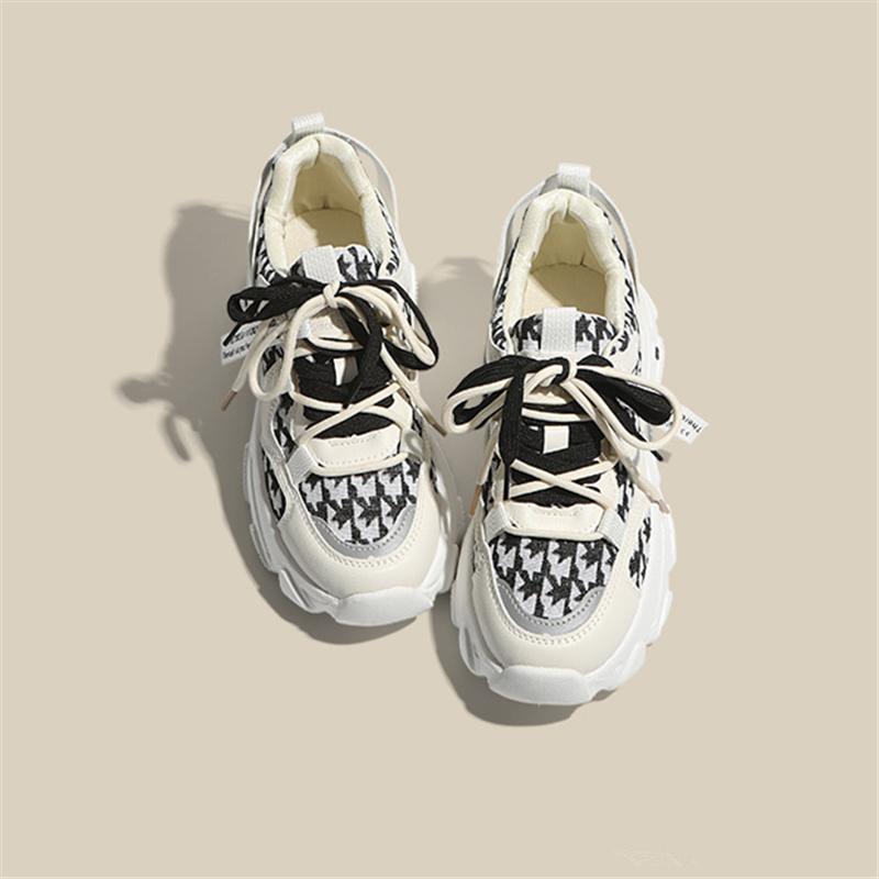 Женские кроссовки на платформе — фото 7