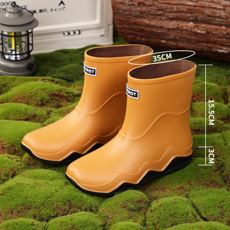 Men's Waterproof Non-Slip Boots with Fleece Lining for Outdoor Activities