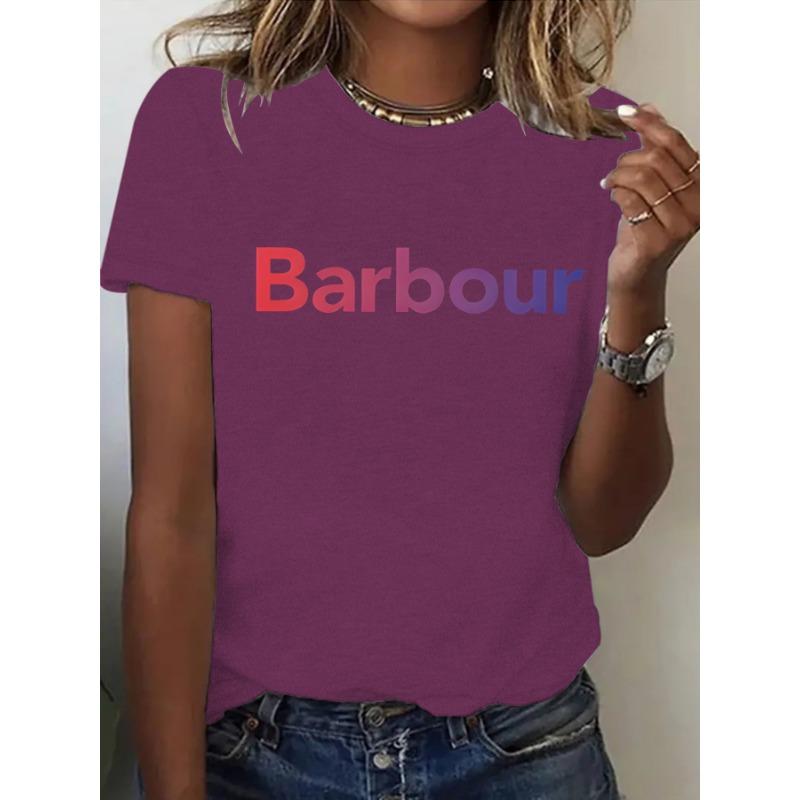 Ein neues Sommer-Kurzarm-T-Shirt im Damenstil mit Aufdruck