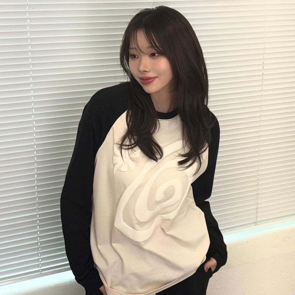 AMOU Molly Reglan Long Sleeve Black
