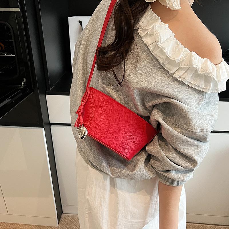 Premium sense ingot small bag fashion women's bag summer new versatile commuter trend shoulder messenger bag