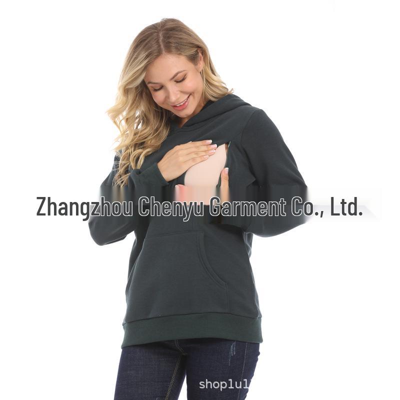 Maternity Winter Fashion: Trendy Fleece-Lined Breastfeeding Sweatshirt for Moms, Age-Reducing Solid Color Outerwear