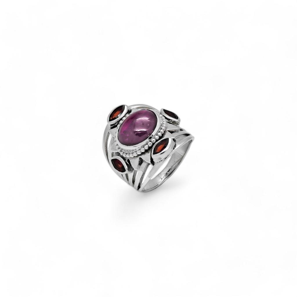 Cabochon Garnet Statement Ring: 925 Sterling Silver
