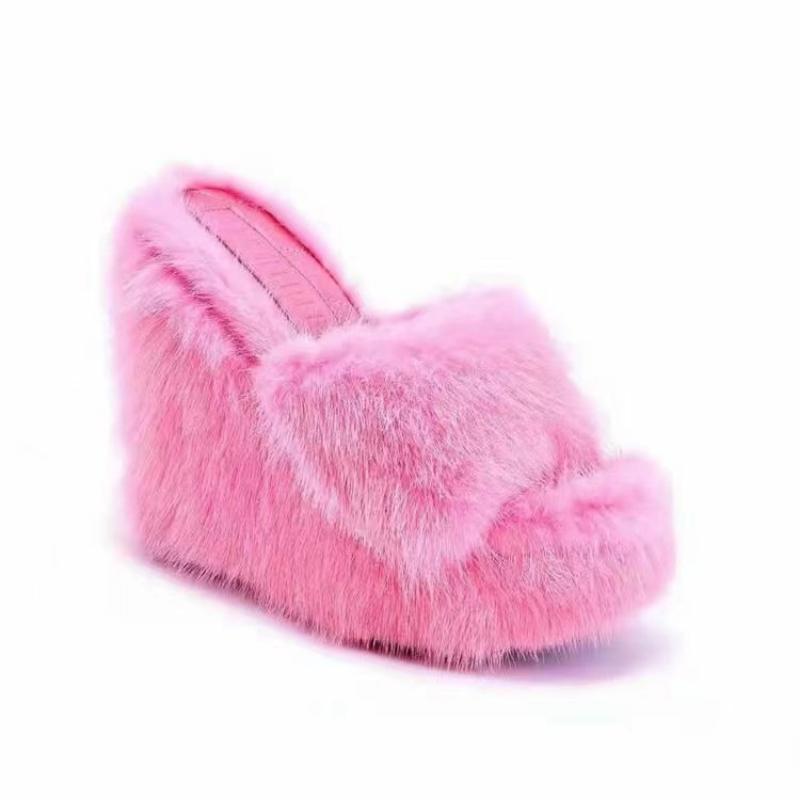 Women Casual Plush Wedge Slippers Fashion Sexy Platform Furry Slides Ladies Slippers Footwear