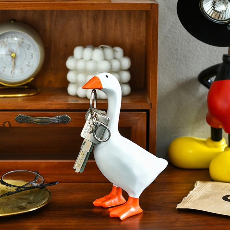 Cute Resins White Duck Sculpture Magnetic Keychain Holder Hanger Minimalists Home Decors For Shelf Or Entryway Ornament
