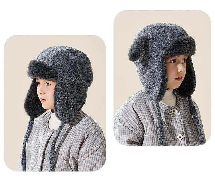 Kids' 2025 Autumn/Winter Lei Feng Hat: Thickened Pom-Pom Ear Protection, Plush Warmth for Boys & Girls.