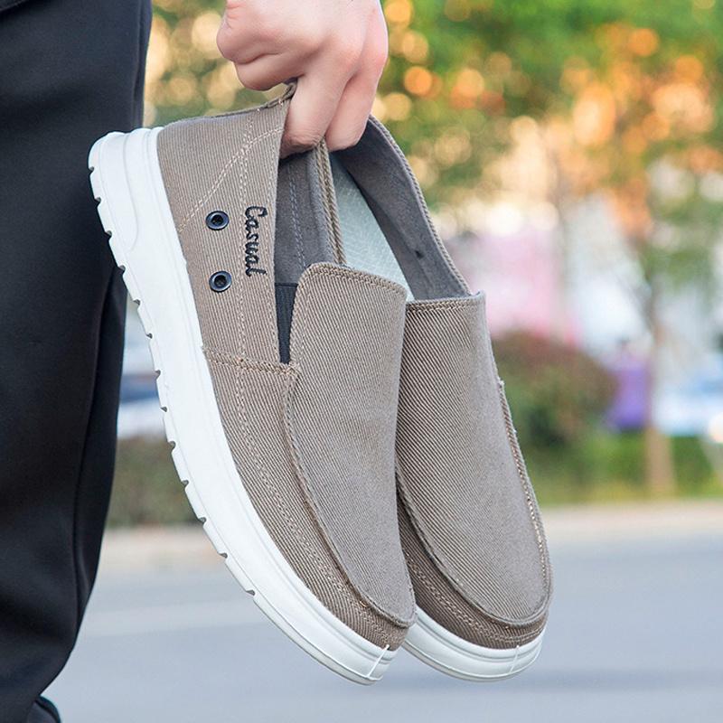 New Men Vulcanized Shoes Casual Lazy Men Shoes Comfortable Slip On Loafers Men Canvas Shoes Breathable Mens Summer Sneakers