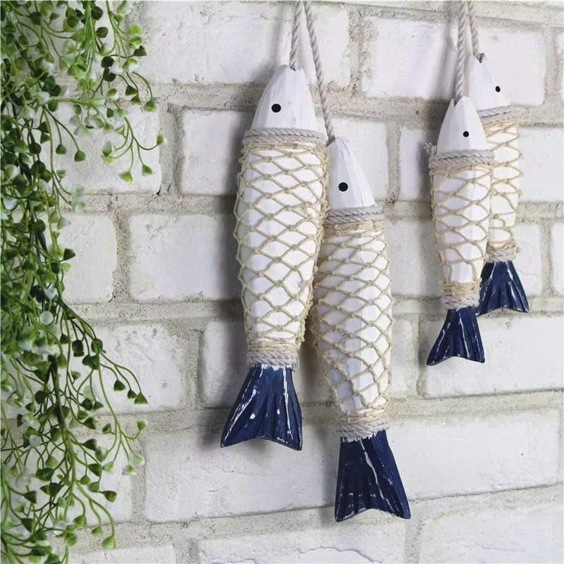 Nautical Wooden Fish Hanging Ornament Blue Beach Style Mediterranean Home Wall Art Pendant Room Decoration Home Decor