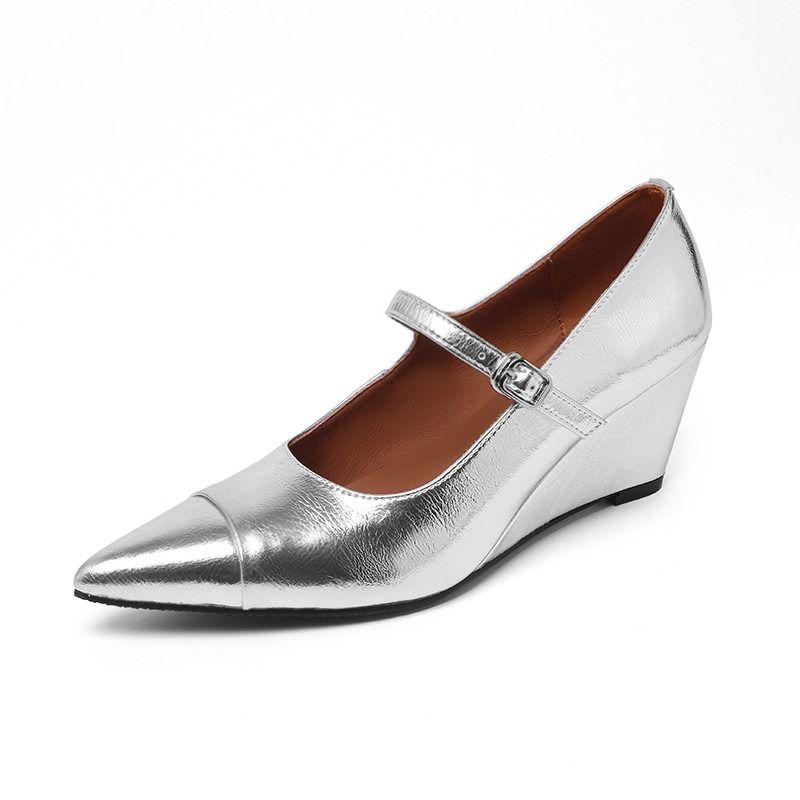 2025 Sommer neu Französisches Temperament Society-Lady Silber spitz Keilabsatz High Heels leichter Mund Mary Jane Einzelne Schuhe Damen