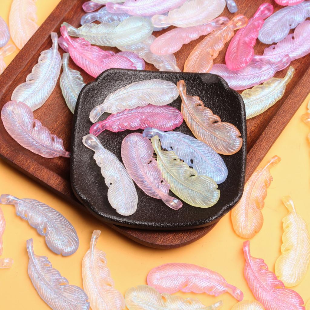 500g/bag Materials Accessories Luminous Creative Beads Necklace Earrings Light Colored Series Feather Pendant Translucent Jewelry Making DIY Handmade
