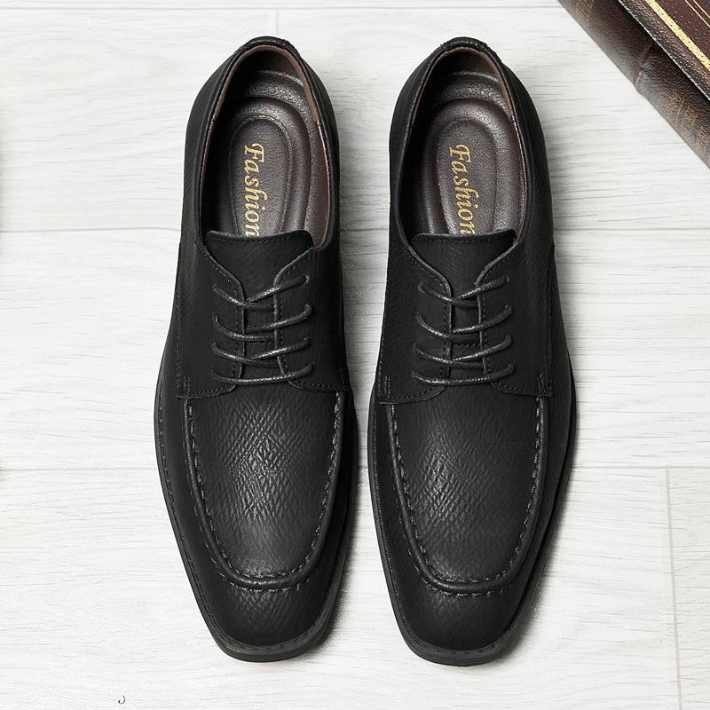 Fashion Handmade Soft Comfortable High Quality Casual Non-slip  Men's Fashionable Simple Lace Up Oxford Leather Shoes Formal Men's Shoes