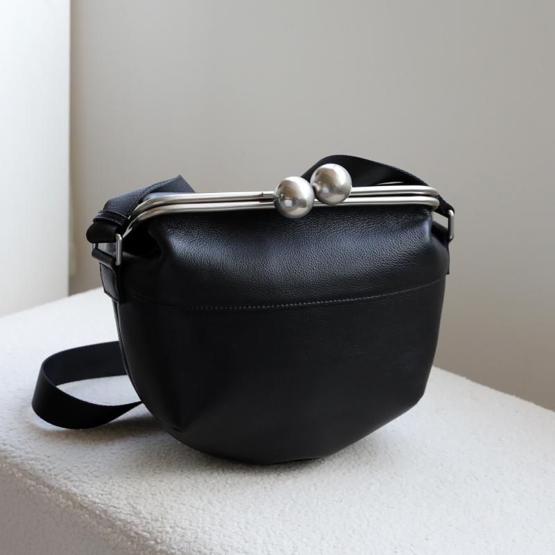 Women's Exquisite Clip Bag Luxury Genuine Leather Metal Ball Buckle Decor Bag  Retro Kiss Lock Bag Simple Shoulder Crossbody Bag
