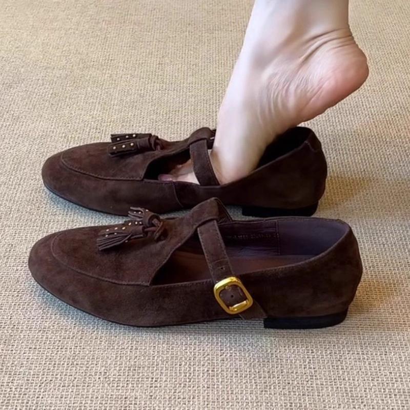 Fashion Tassel T Strap Design Retro Mary Jane Shoes Comfort Round Toe Buckle Flats Shoes for Ladies Lightweight Walking Loafers