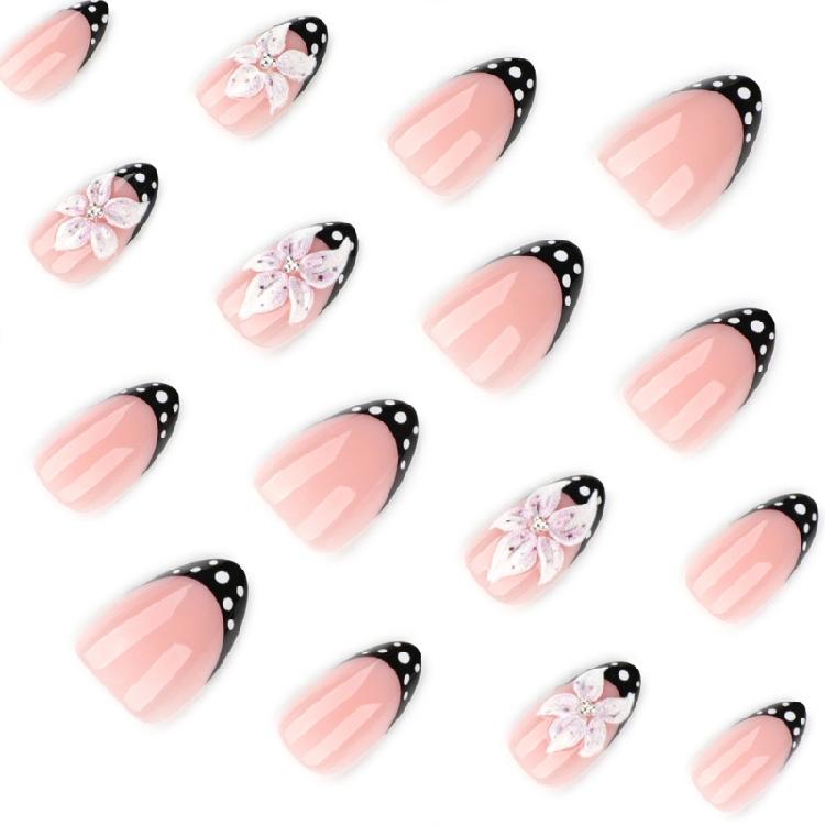 Beautiful Black 3D Floral Press On Nail Set Comfortable Wear Short Over False Nail For Weddings And Gatherings